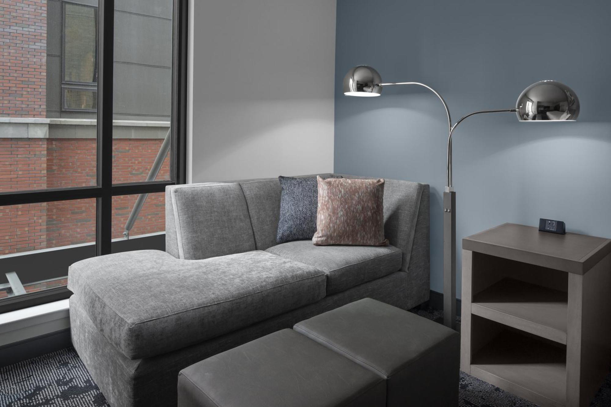 Hyatt House Raleigh Downtown/Seaboard Station Hotel Стая снимка