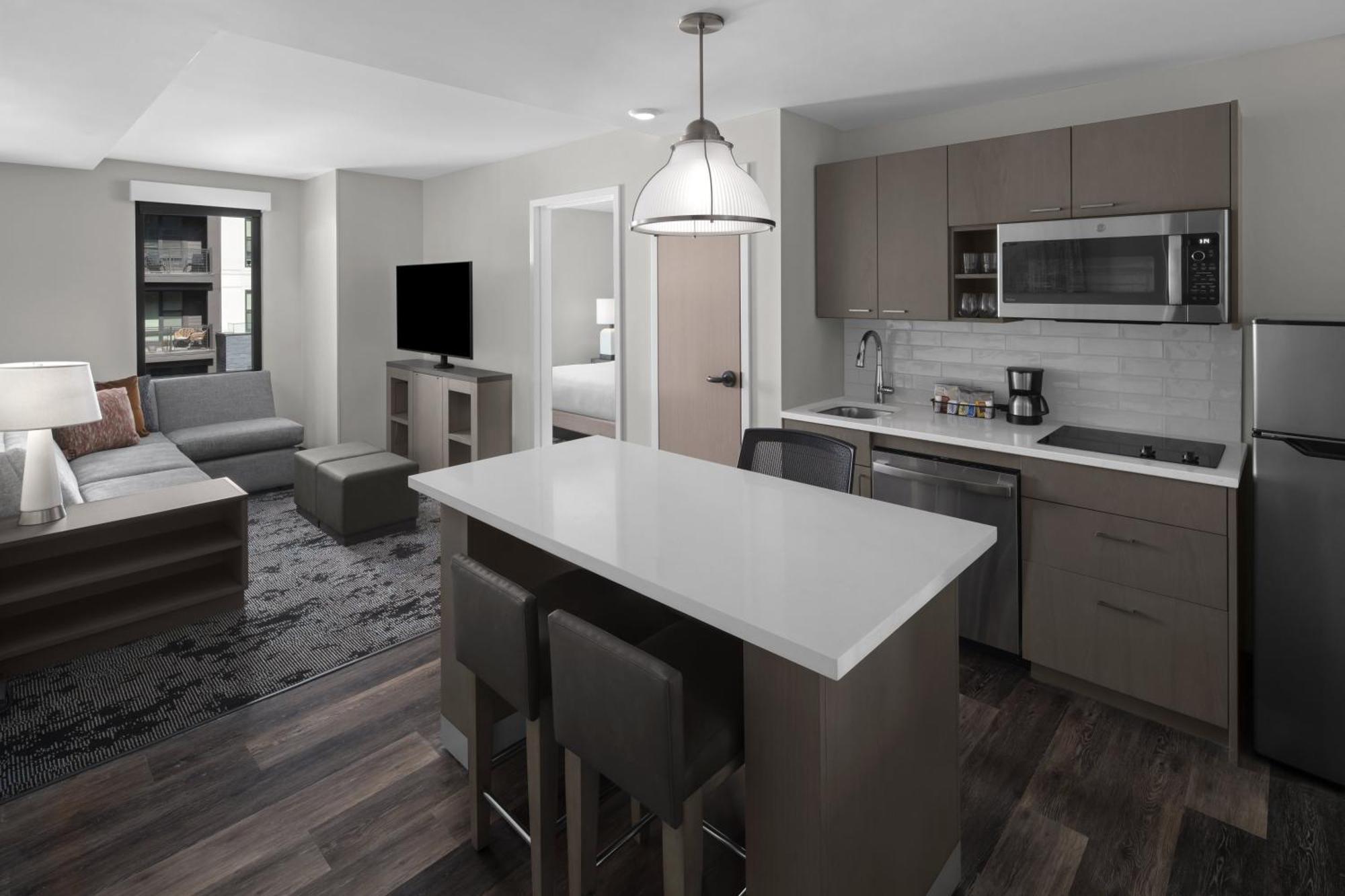 Hyatt House Raleigh Downtown/Seaboard Station Hotel Екстериор снимка