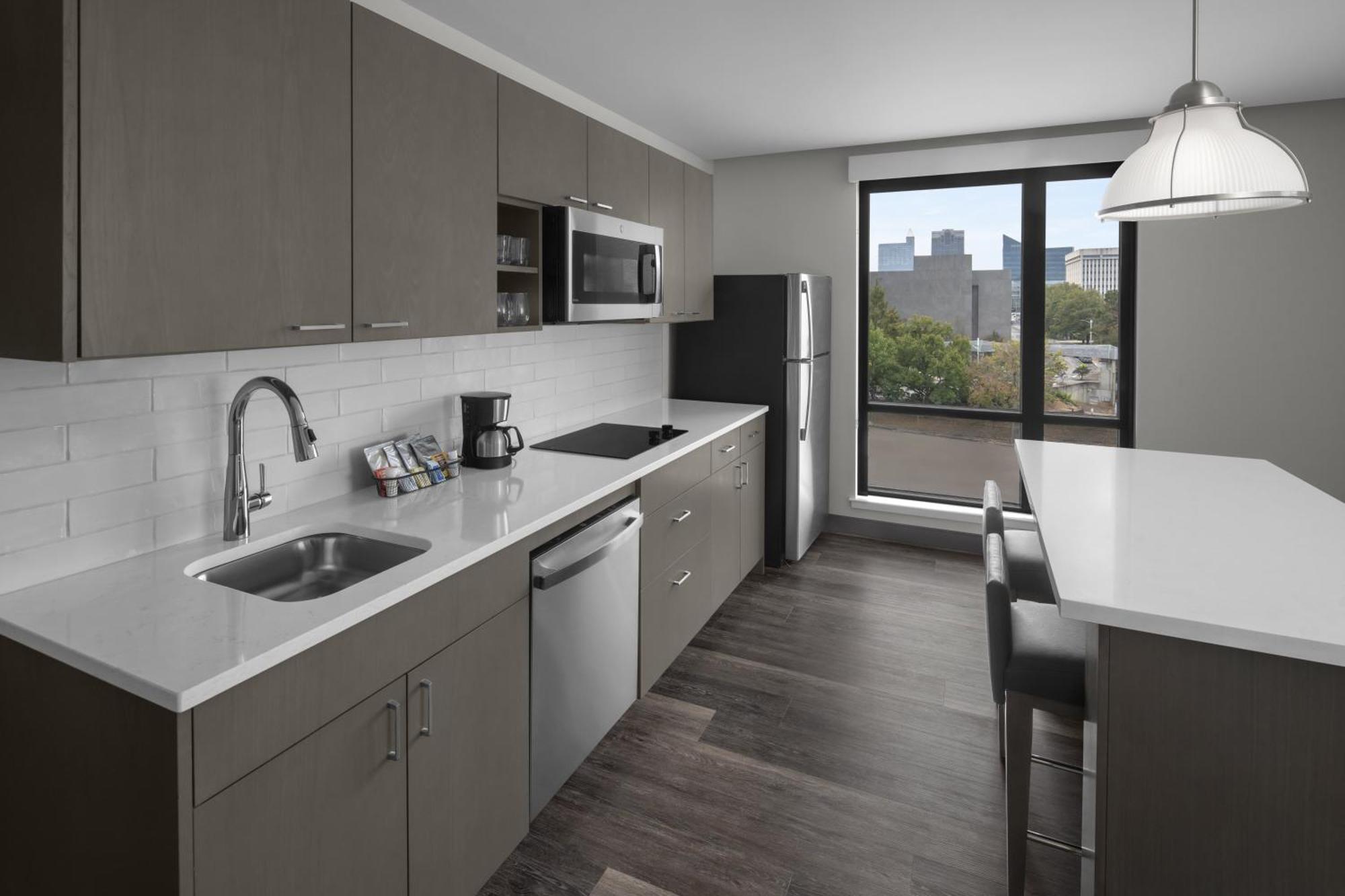 Hyatt House Raleigh Downtown/Seaboard Station Hotel Екстериор снимка