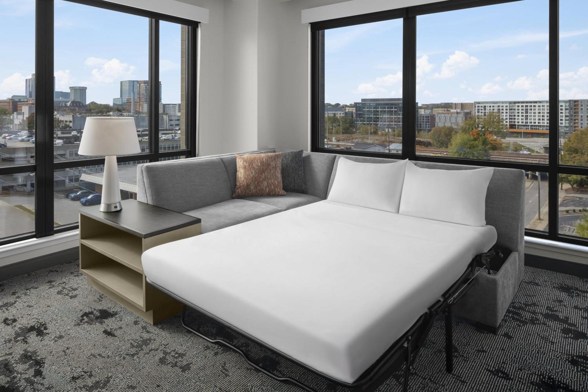 Hyatt House Raleigh Downtown/Seaboard Station Hotel Стая снимка